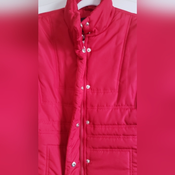 Nevada Red Vest, Size Large. - Picture 2 of 5